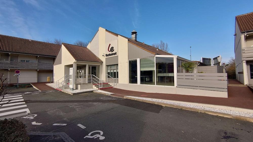 Campanile Bordeaux - Le Lac Exterior foto